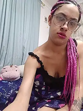 Snapshot of Sexyyeyes244 chatting on 07-15-26, 03:39 Sexyyeyes244 online show from 07-15-26, 03:39