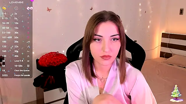 AmyVilvet  online show from 12-02-25, 06:36