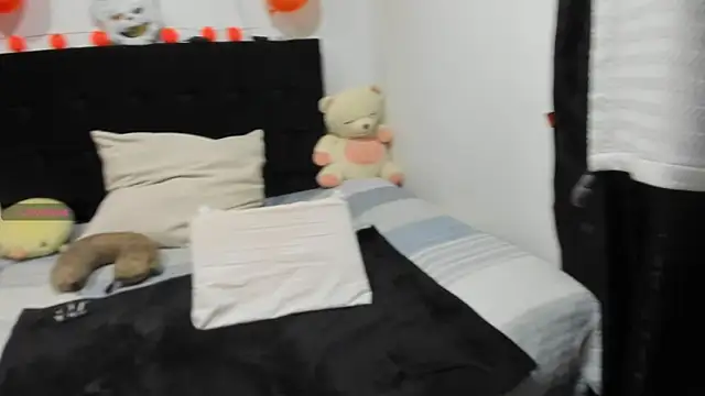 Yin yang hot online show from 10-24-25, 11:28