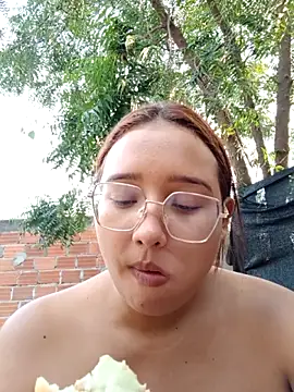 young dairy01 online show from 02-18-26, 12:23