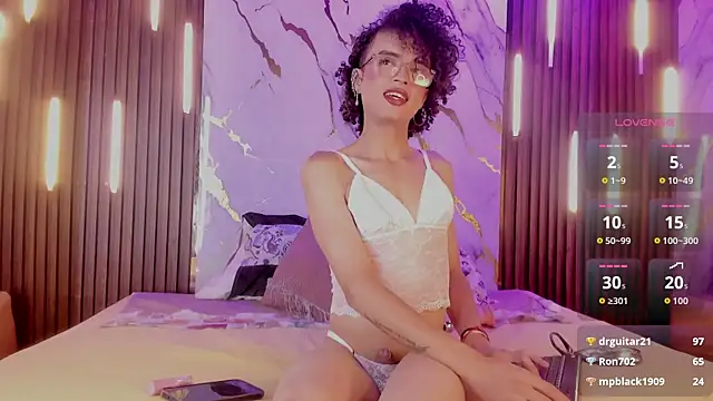 NoahVidall online show from 10-09-25, 05:49