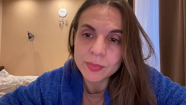 Snapshot of AnnieLove7722 chatting on 05-18-26, 06:03 AnnieLove7722 online show from 05-18-26, 06:03