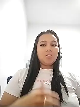 Koral anyelith online show from 10-18-25, 04:48