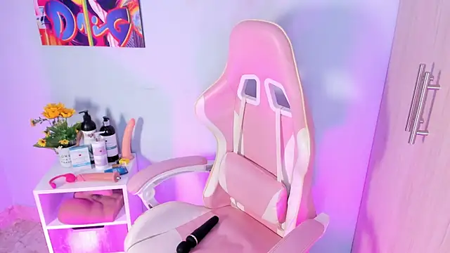 Snapshot of Athenea__fox chatting on 11-13-25, 11:20 Athenea fox online show from 11-13-25, 11:20