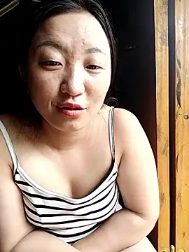 zhen-zo online show from 05-18-26, 02:18