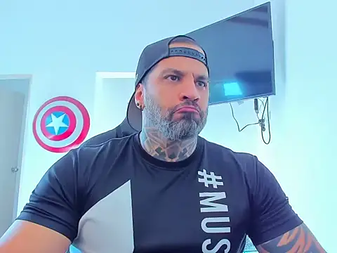 JoshRigby online show from 11-08-25, 08:07