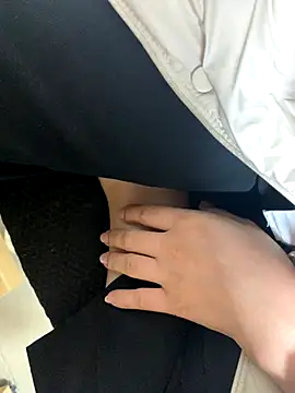 Snapshot of Lydia-a chatting on 11-10-25, 03:16 Lydia-a online show from 11-10-25, 03:16