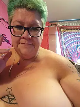 violentviolet68 online show from 07-15-26, 07:41