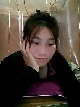 min-xinh online show from 10-12-25, 06:34