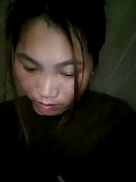 min-xinh online show from 12-22-25, 02:58