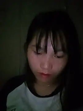 min-xinh online show from 07-28-26, 10:09