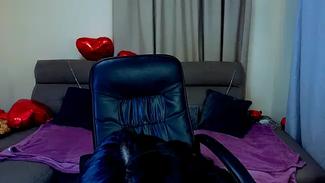 Snapshot of Emilly__Grey chatting on 02-19-26, 06:59 Emilly Grey online show from 02-19-26, 06:59