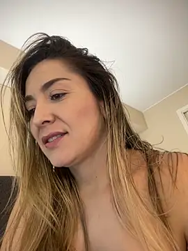 Mariana gom online show from 05-12-26, 12:13