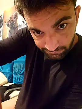 Snapshot of Cihangir0941 chatting on 09-29-25, 07:57 Cihangir0941 online show from 09-29-25, 07:57