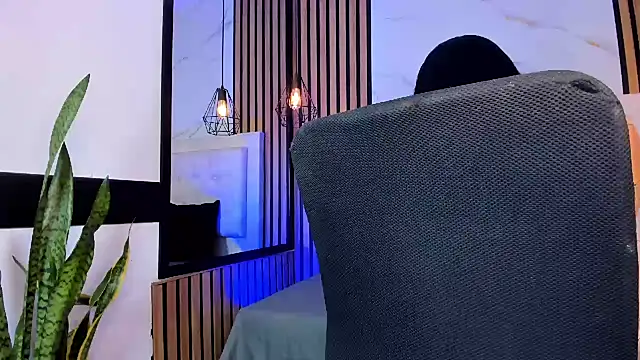 Joe Sims online show from 10-04-25, 07:56