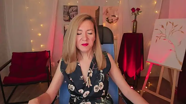 DonnaSmitth online show from 02-19-26, 06:37