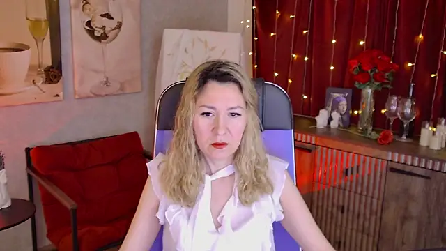 DonnaSmitth online show from 04-24-26, 06:54