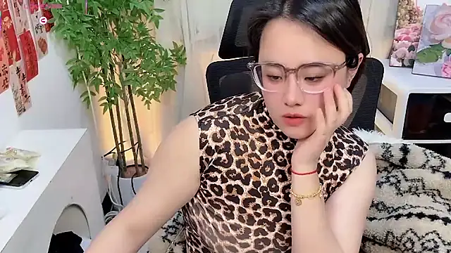 NEWONETO online show from 02-24-26, 11:03