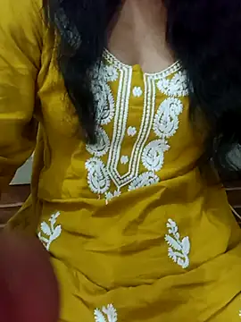 Snapshot of Meenu_rani6 chatting on 10-02-25, 07:15 Meenu rani6 online show from 10-02-25, 07:15