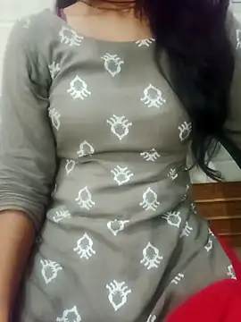 Snapshot of Meenu_rani6 chatting on 10-05-25, 03:21 Meenu rani6 online show from 10-05-25, 03:21