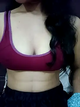 Meenu rani6 online show from 12-14-25, 04:56