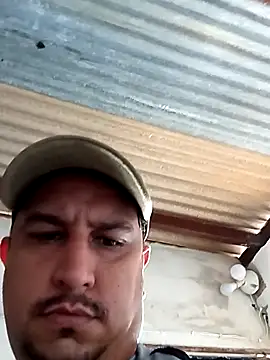 Snapshot of Tequilamaster chatting on 09-26-25, 05:39 Tequilamaster online show from 09-26-25, 05:39