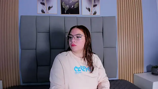 Kandyfrees  online show from 01-15-26, 11:26