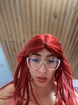 NICOLLE  12 online show from 10-18-25, 07:36