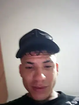 Snapshot of danni_scoot chatting on 10-11-25, 12:36 danni scoot online show from 10-11-25, 12:36