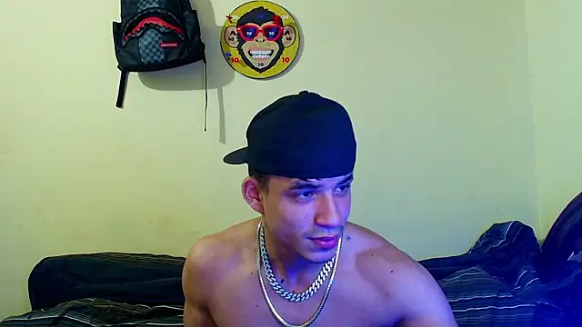 Snapshot of danni_scoot chatting on 03-09-26, 06:28 danni scoot online show from 03-09-26, 06:28