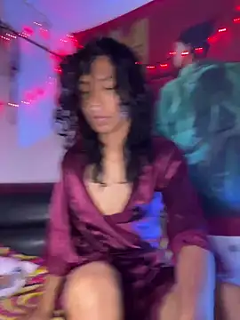 MadamLeRouge online show from 06-04-26, 04:02
