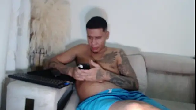 Adrew fox online show from 10-03-25, 02:19