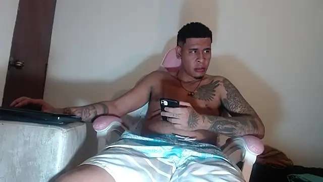 Adrew fox online show from 10-27-25, 10:47