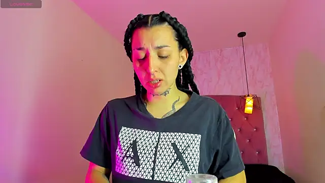 Iris  77 online show from 11-29-25, 01:36