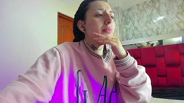 Iris  77 online show from 12-02-25, 12:43