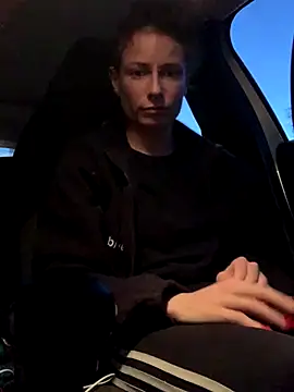 GoldenPussy1329 online show from 11-10-25, 05:12