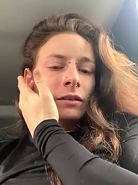 GoldenPussy1329 online show from 01-07-26, 02:19