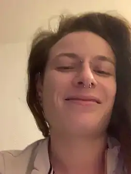 GoldenPussy1329 online show from 03-06-26, 11:12