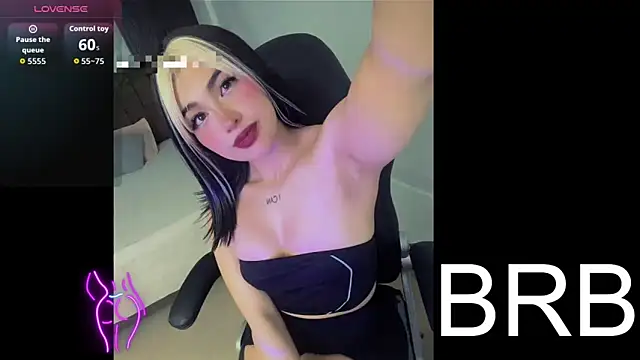 Maya Rivers online show from 12-23-25, 04:32