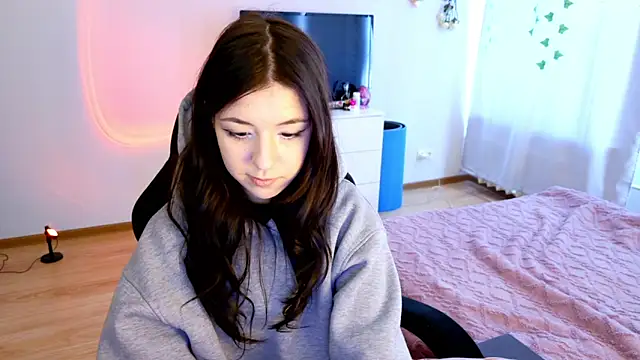 Azaliya Haze online show from 03-21-26, 08:41