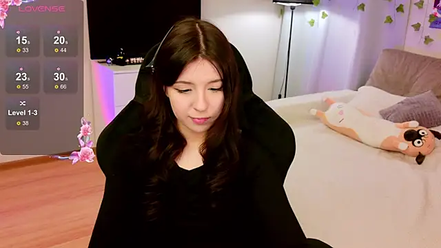 Azaliya Haze online show from 04-18-26, 06:23