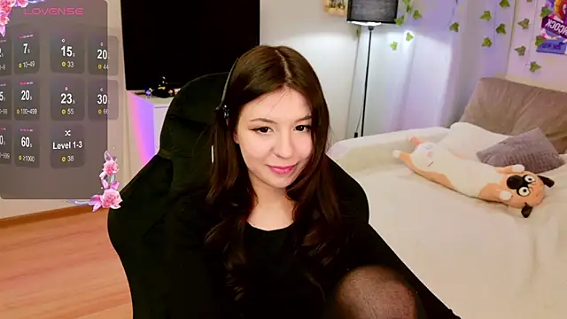 Azaliya Haze online show from 04-18-26, 07:07