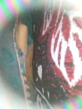 RED Queen 6 online show from 12-19-25, 05:53