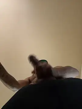 thefreakscomeoutatnight online show from 10-25-25, 04:46