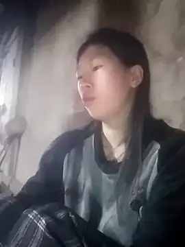 Khanhu xx online show from 12-15-25, 11:31