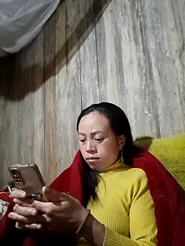 Tuyet xx online show from 12-04-25, 10:40