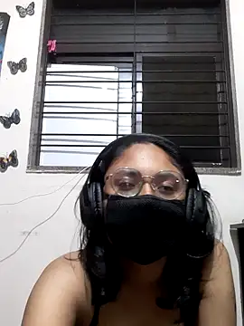 Snapshot of cherriesontop chatting on 10-18-25, 08:20 cherriesontop online show from 10-18-25, 08:20