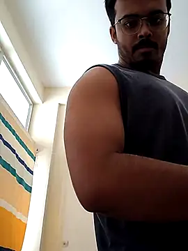 Snapshot of debs_08937 chatting on 11-09-25, 04:55 debs 08937 online show from 11-09-25, 04:55