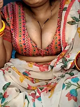 Snapshot of Hot__bhabhi_99 chatting on 04-29-26, 04:05 Hot bhabhi 99 online show from 04-29-26, 04:05