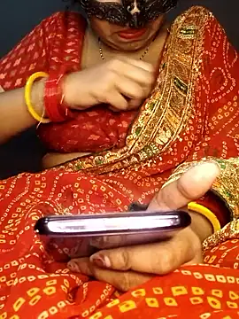 Snapshot of Hot__bhabhi_99 chatting on 05-26-26, 03:46 Hot bhabhi 99 online show from 05-26-26, 03:46